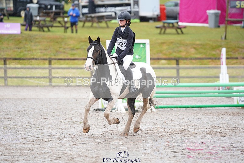 240824X-090504-20559 - 70cm Round 1 8.30 to 9.30