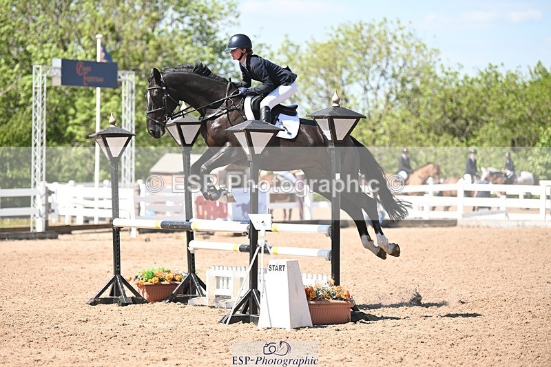 250510-144010-11790 - Cls 23 1.05m Amateur Quali