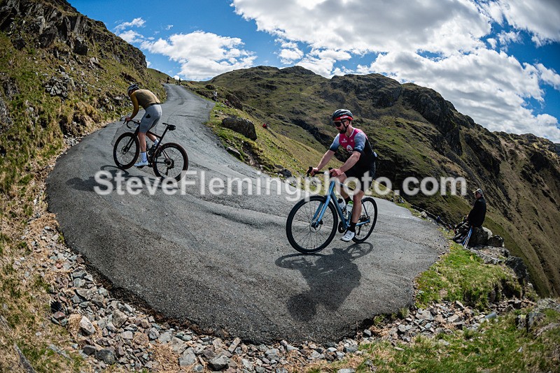 113743 - Hardknott Hairpin 11.00 - 12.00