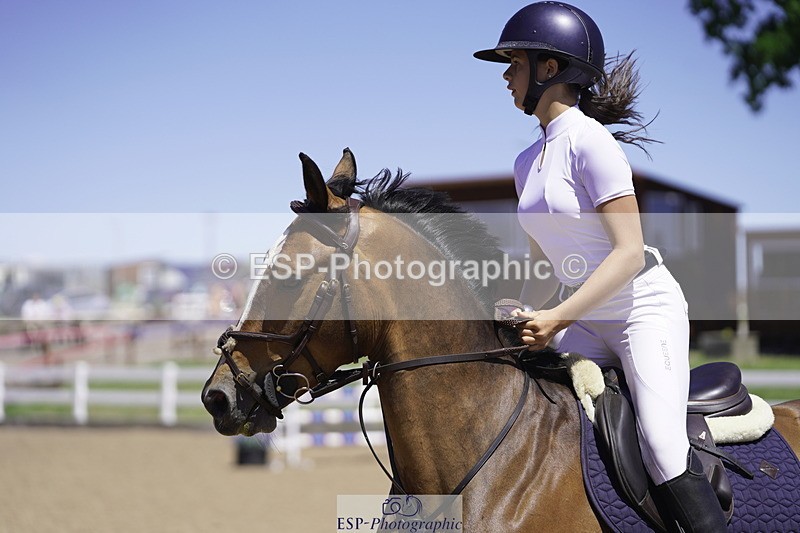 230624A-140458-01758 - Cls 25 Pony Newcomers & 1m Open