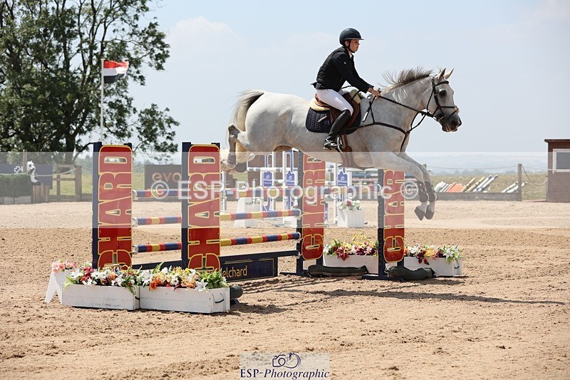 250725-134254-03041 - Cls 3 Snr Foxhunter