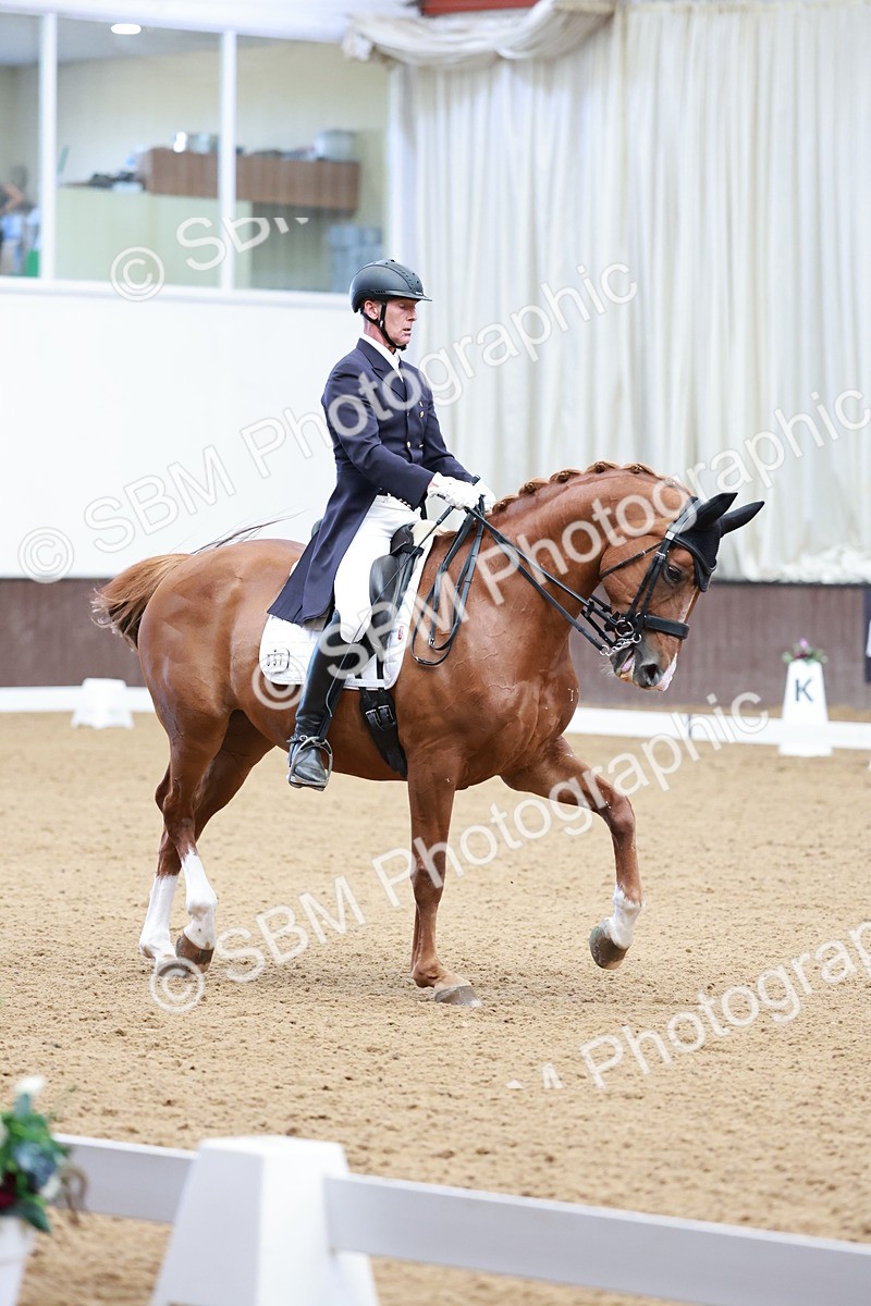 SBM_015713 - Class 5 - FEI INT II - 15.48-17.00