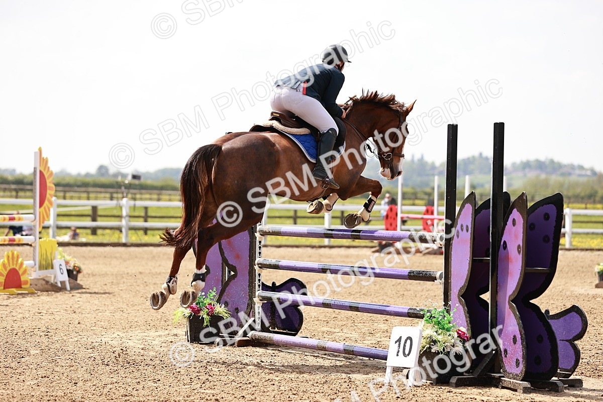  - Class 24 - Senior Newcomers - 1.10m