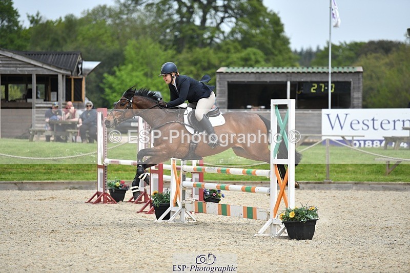 230514-114411-10204 - Cls 33b Snr 1.00m Open Final