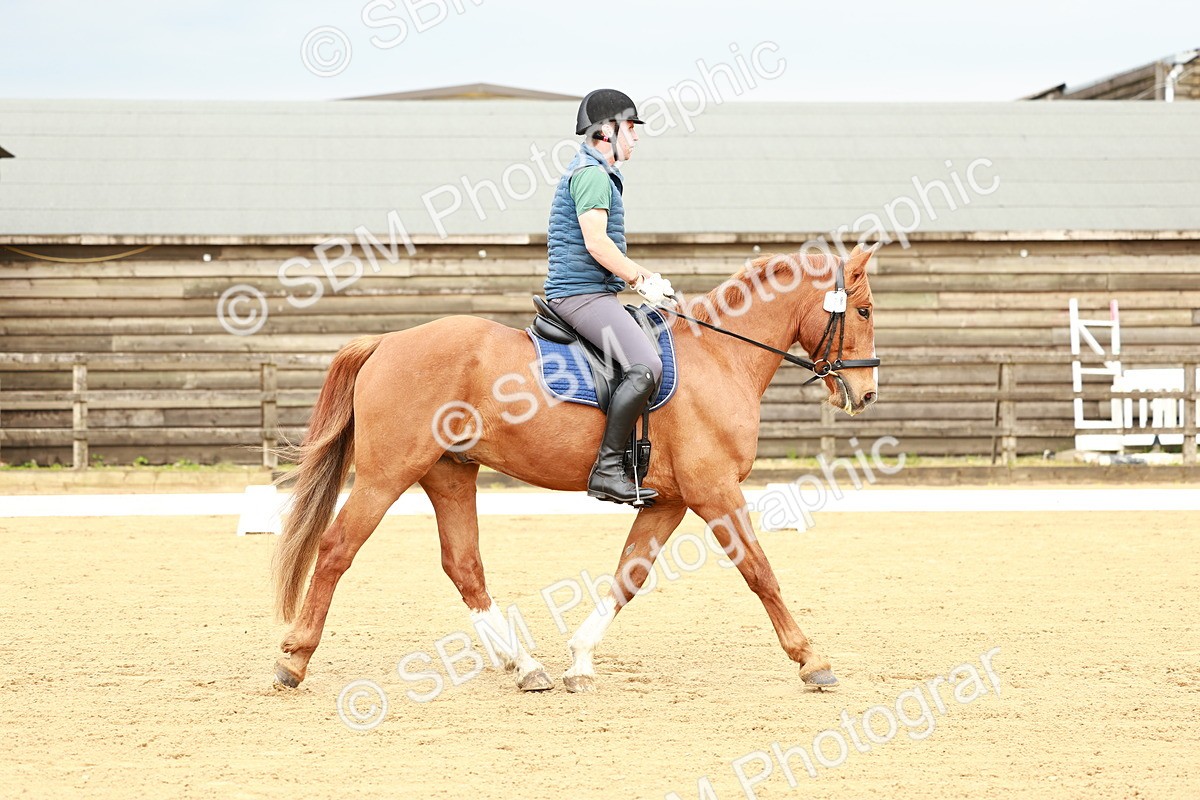 0B8A9201 - Class 5-4 - Novice 2-Prelim 3