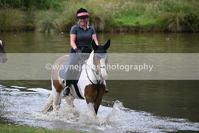 WJ7_3845 - Time at Water 12:52 to 13:22