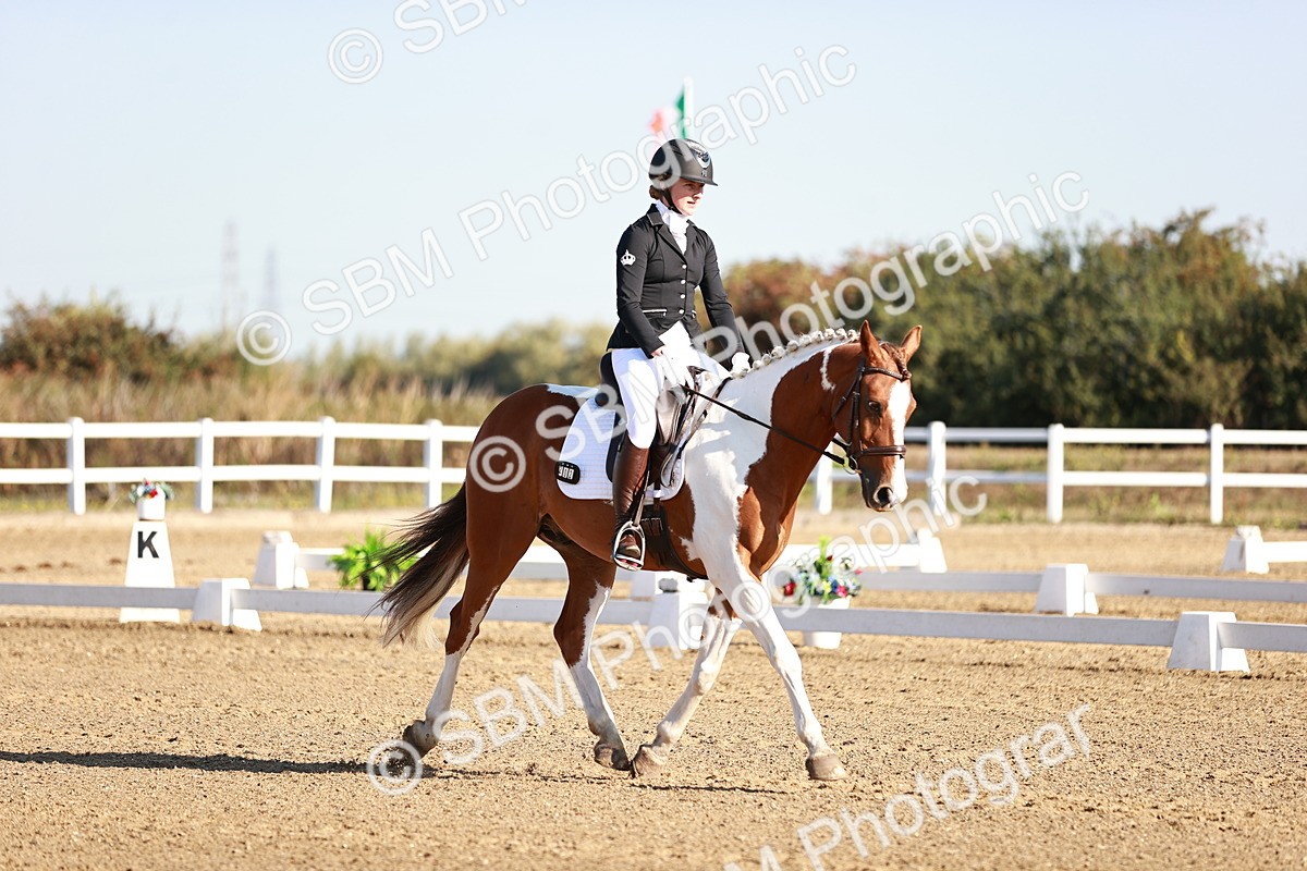 SBM_004192 - Class 12 - Novice 5 - 9.07-10.10