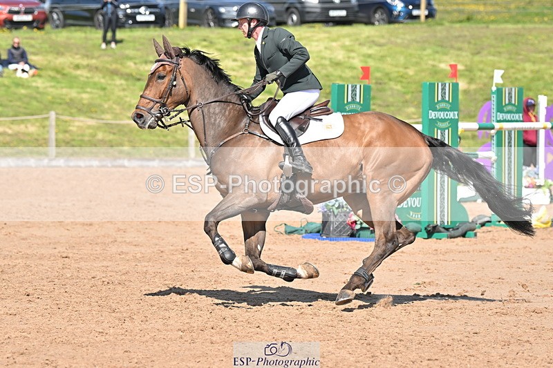 240420A-145659-11905 - Cls 7, 2 Star Medium Tour 1.35m