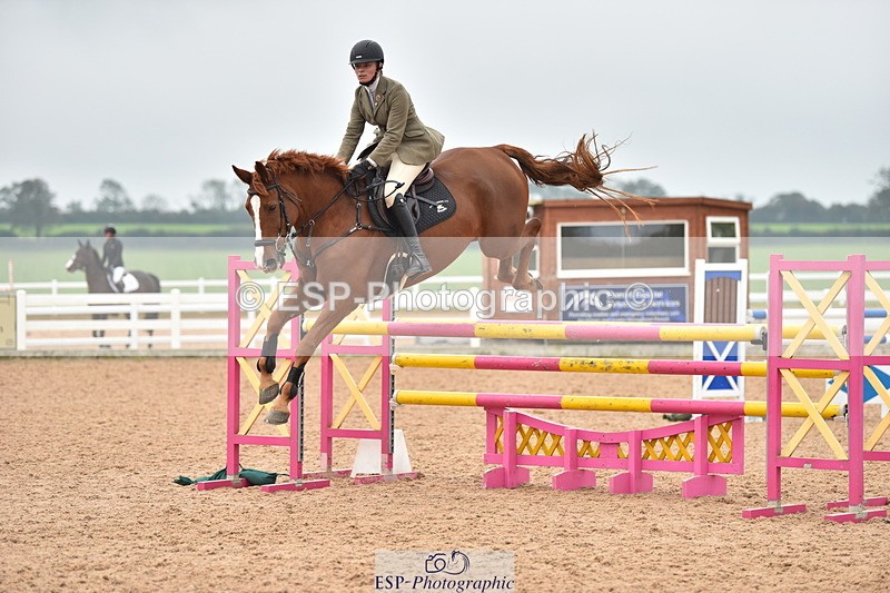 231011A-141152-00665 - Cls 5 Foxhunter & 1.20m Open