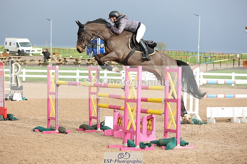 240223A-150444-02126 - Cls 6 Foxhunter and 1.20m Open