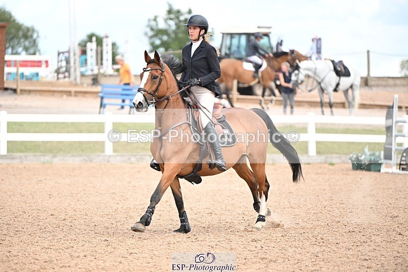 250723-155846-01283 - Cls 6 Foxhunter and 1.20m