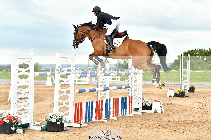 230720A-155353-04086 - Cls 9, 2 Star Big 1.40m Start to break