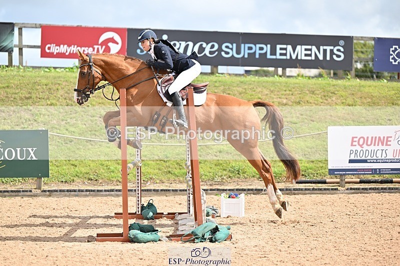 250831-133529-10009 - N-652-Isabelle.Morris