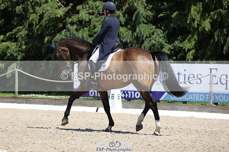 230526-135132-06404 - 369-GIDO_G-Sally_Chamberlain-WEDTrotUp+DR