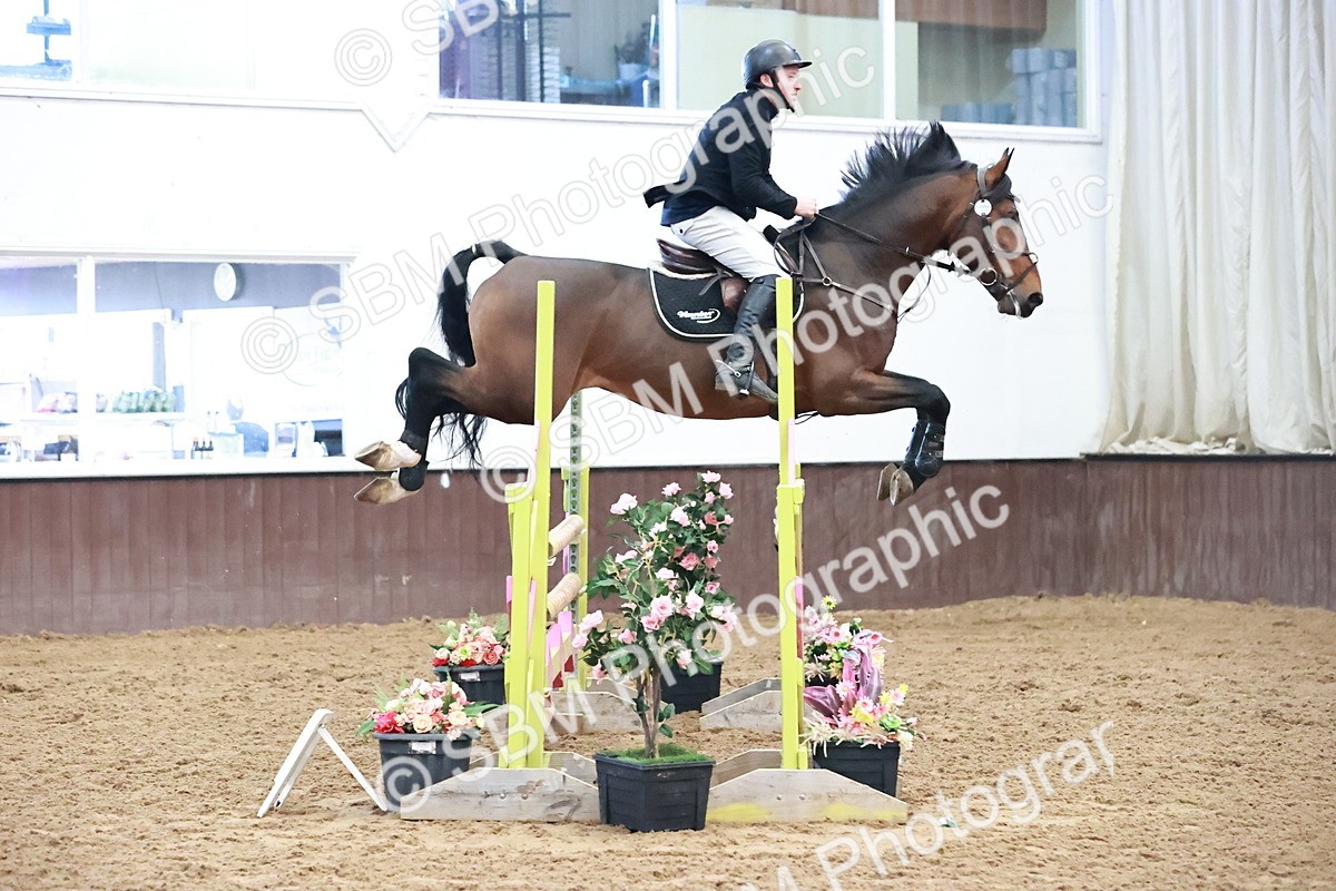 SBM_002847 - Class 10 - Senior Newcomer 1.10m