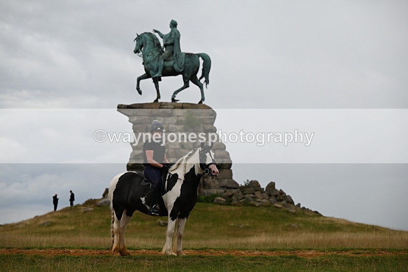 DSC_5750 - Time at Statue 11:46 to 12:16