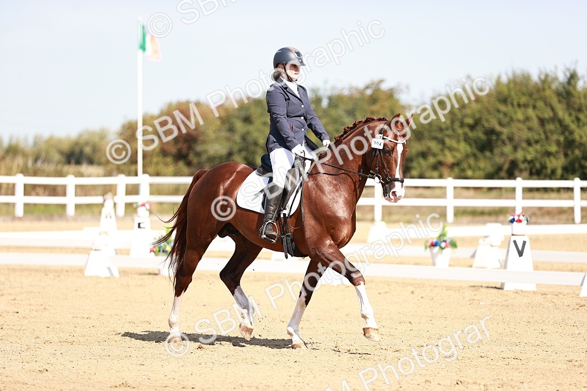 SBM_004435 - Class 12 - Novice 5 - 10.31-11.41