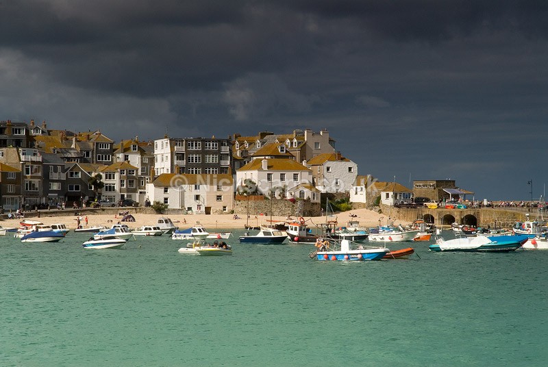 Storm in the harbour at St Ives Bay on the Cornwall Coast | Cornwall Gallery