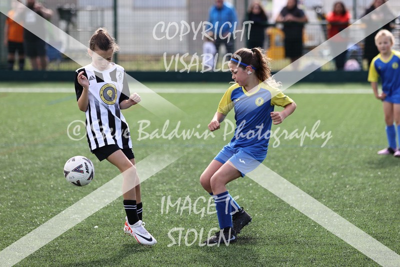 1DX30527 - Sat 13th U9 Girls