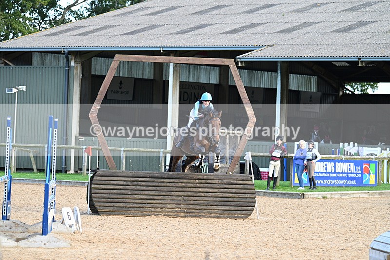 WJ7_6146 - Time 16:55 to 17:11