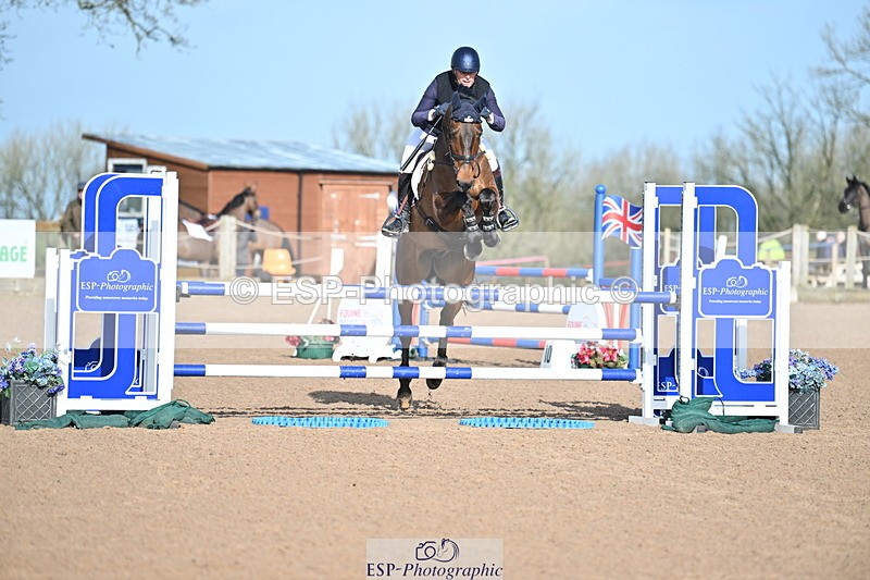 240315A-093251-00024 - Cls 1 Seniors 1.05 and 1.10m Open