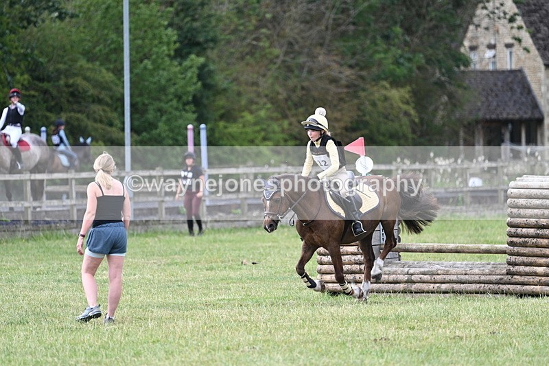 WJ7_4935 - 60cm XC Time 09:58 to 10:16