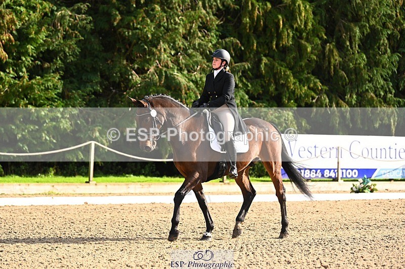 231021-142552-18711 - 253-GEKO-Odette.Orlande-DR