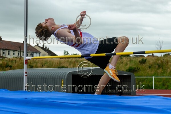 ComMast25-910965 - Field Male Set Two