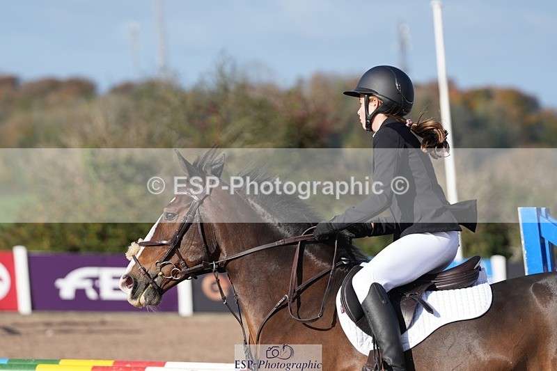 251025-111710-00170 - Chard 25th & 26th Oct BS Juniors/COH/Club/schools unaffiliated showjumping