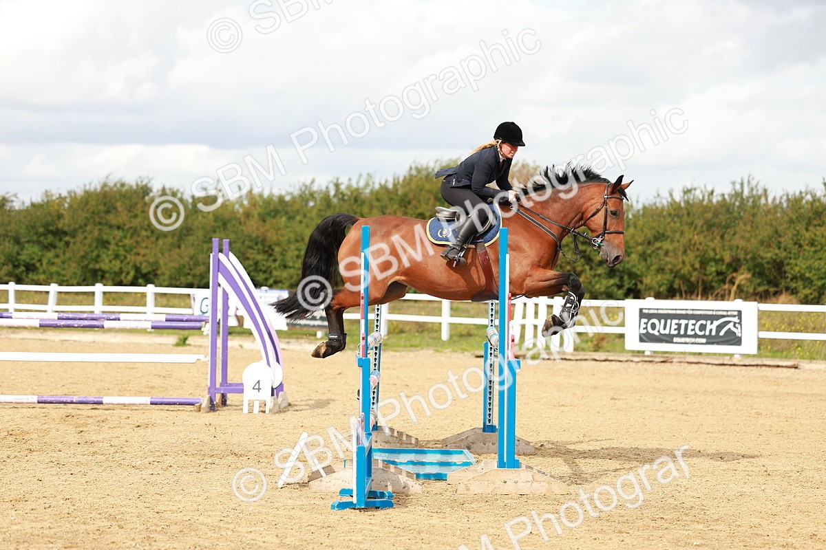 SBM_001409 - Class 4 - Senior Newcomers - 1.10m