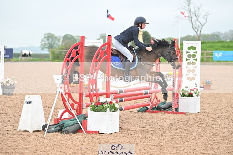 240505A-090539-03393 - Cls 1 Pony Intro 70cm
