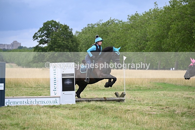 WJ6_3084 - Time at Jump 11:06 to 11:40