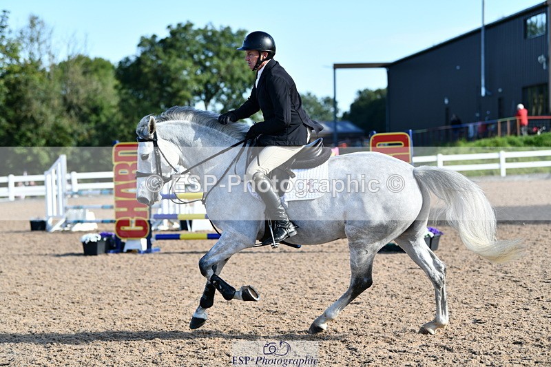 240913A-093017-02942 - Cls 20 Snr British Novice and 90cm Open