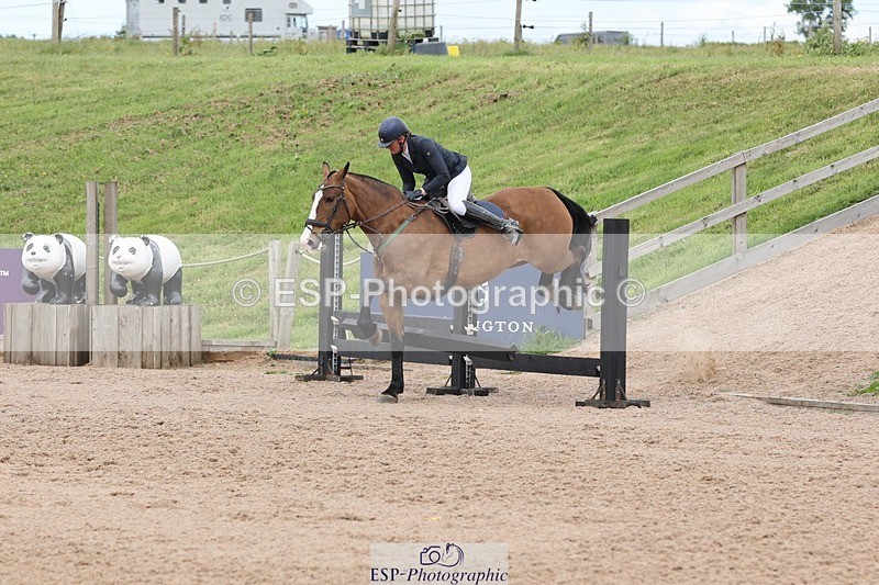 250525-151508-08825 - Cls 31 Snr 90cm Derby