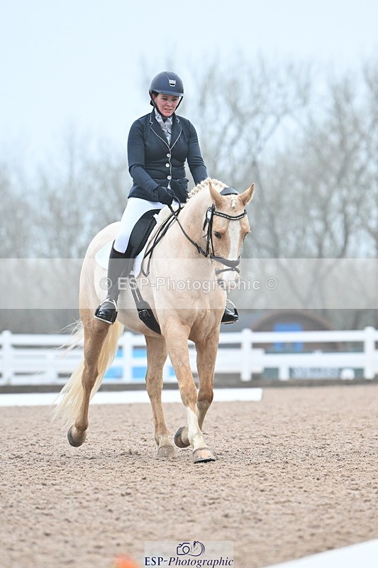 240217A-091910-00333 - 130-Kate.Kerswell-Top.Gun.RB