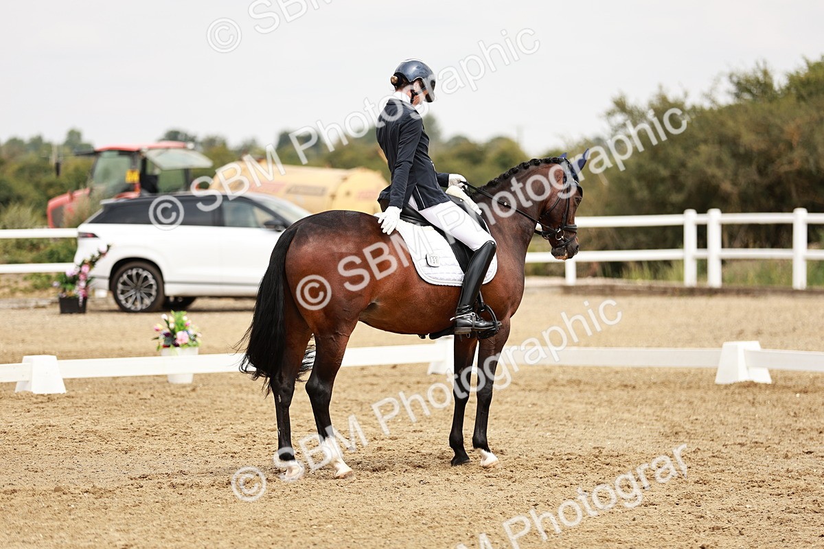 SBM_003743 - Class 7 - Advanced Medium 6 Gold - 13.16-14.36