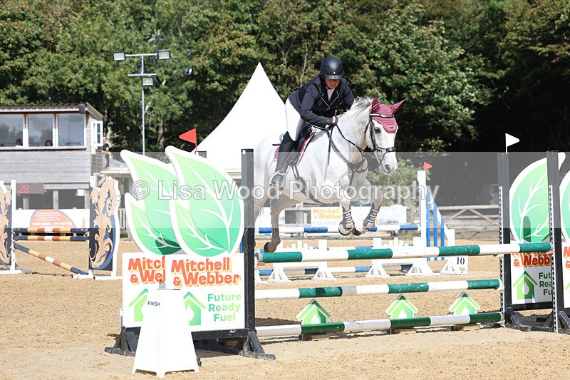3E7A9411 - Class 9: Senior British Novice/90cm open