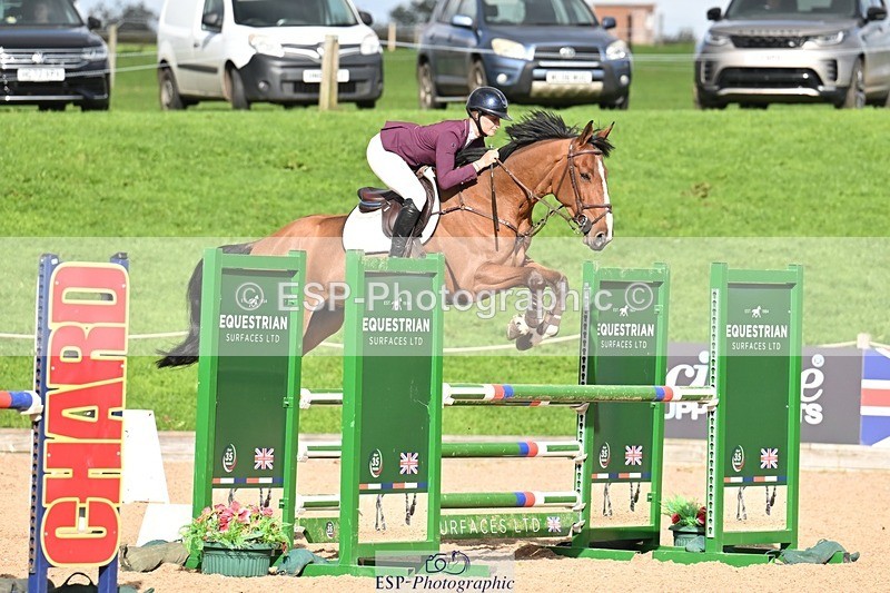 251005-145538-04005 - Cls 21 Newcomers and 1.10m