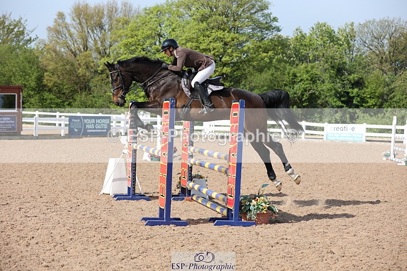 240510A-092629-05274 - Cls 14 Discovery and 1m Open