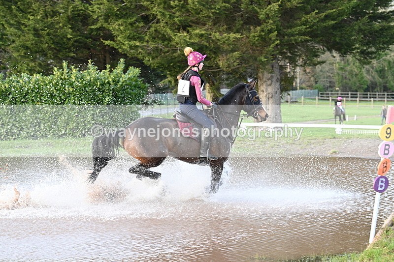 WJ7_9400 - Time 11:18 to 11:27