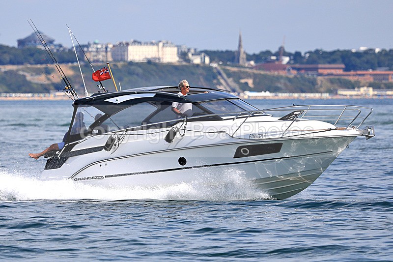 180804 FINKOLA 1Y3A4471 - Motorboats - Open