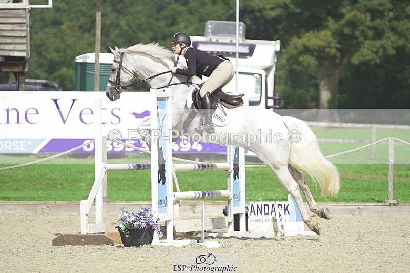 230909-121730-05617 - Cls 17 Snr 1.05m Open