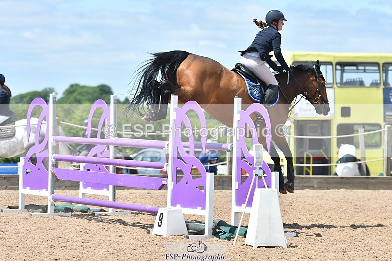 240609A-132621-05643 - Cls 18 Snr Newcomers and 1.10m Open