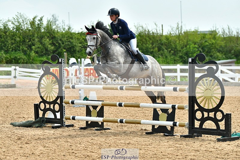 230514A-132423-02958 - Cls 25 Pony Foxhunter & 1.10m Open