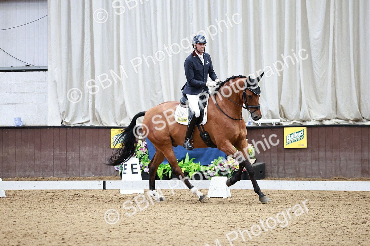 SBM_000618 - Class 1 - Prelim 6 Gold - 11.24-12.40