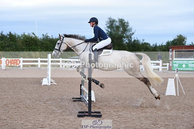 230718A-194436-00748 - 90cm