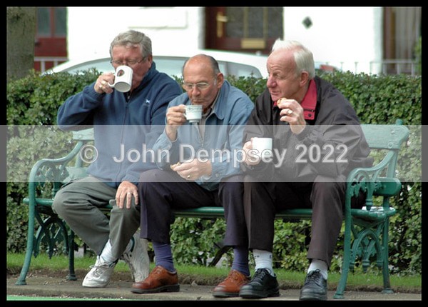 The lads havin' a cuppie - Bowling  In Montrose
