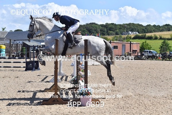 BPP_6899 - CLASS 6 Senior Newcomers/ 1.10m Open