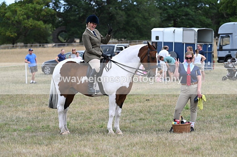 WJ7_4592 - Class 12 Ridden Cob