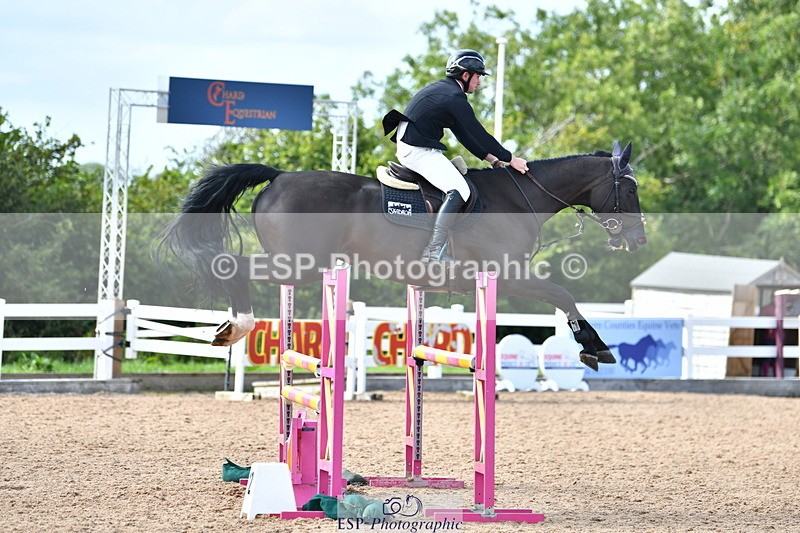 230819A-160839-01127 - Cls 33 1.05m Amateur Qualifier